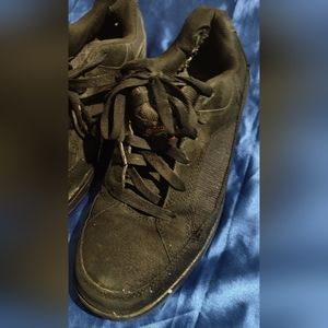 Size 13 steel toe black shoes